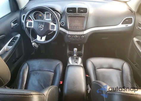 2015 Dodge Journey Sxt z USA, uszkodzony, nr VIN 3C4PDDBG7FT518834